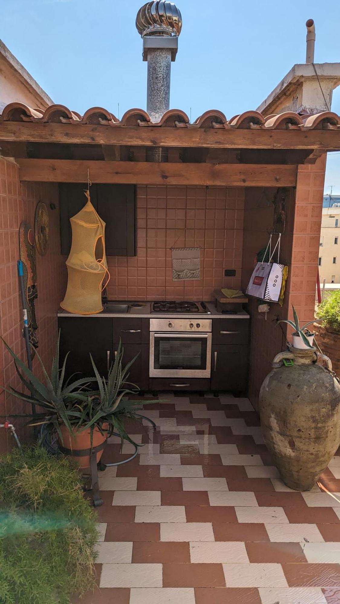 Venus - Cozy Apt With Terrace فلورا المظهر الخارجي الصورة