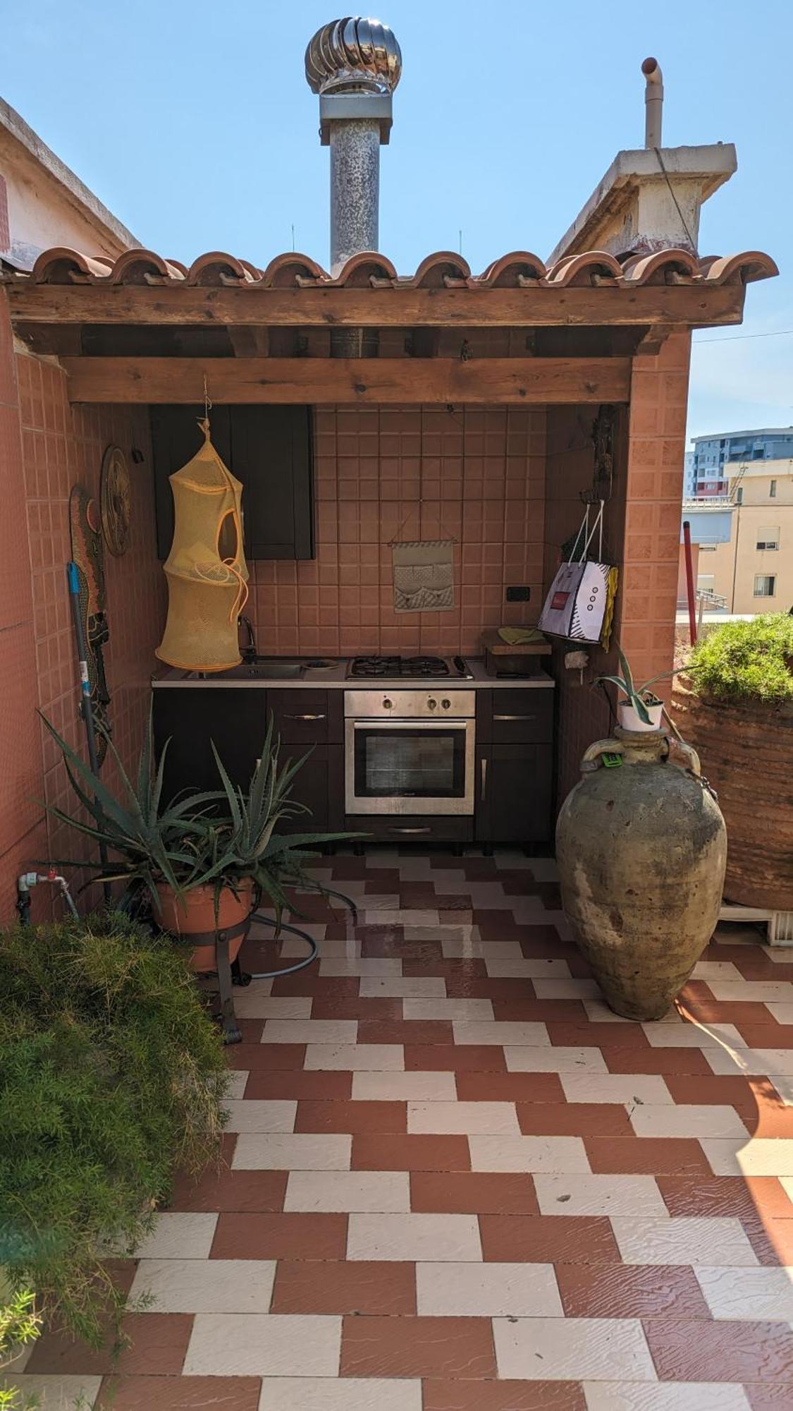 Venus - Cozy Apt With Terrace فلورا المظهر الخارجي الصورة